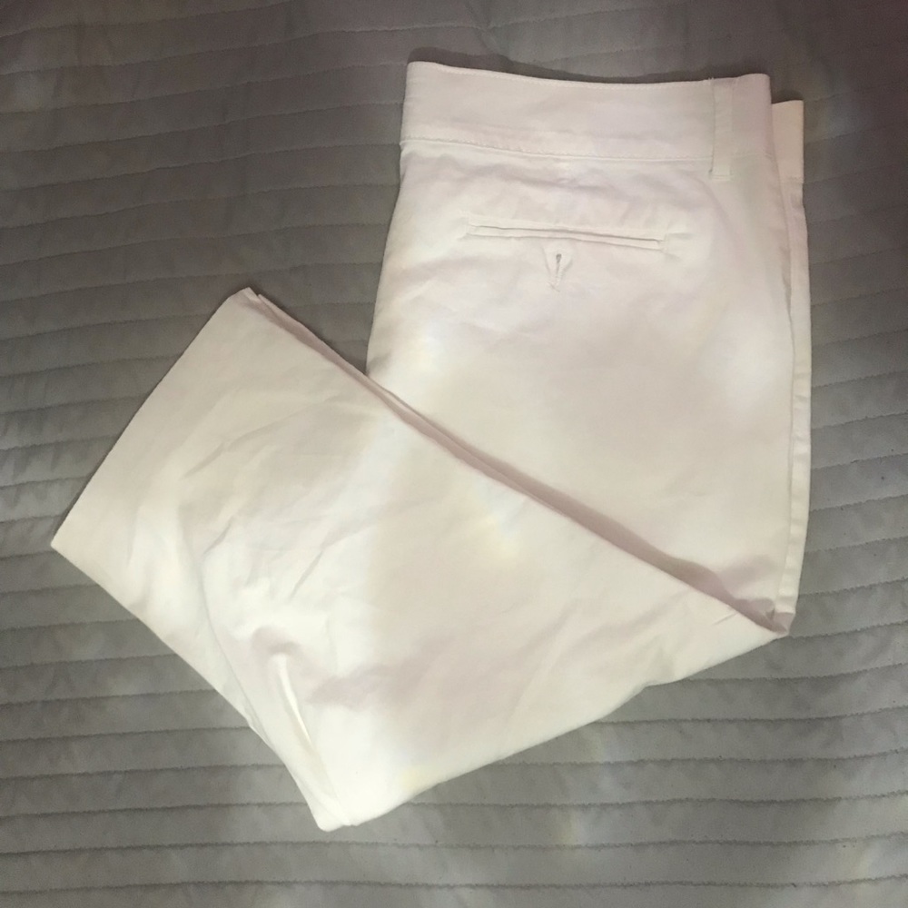 Capri pants